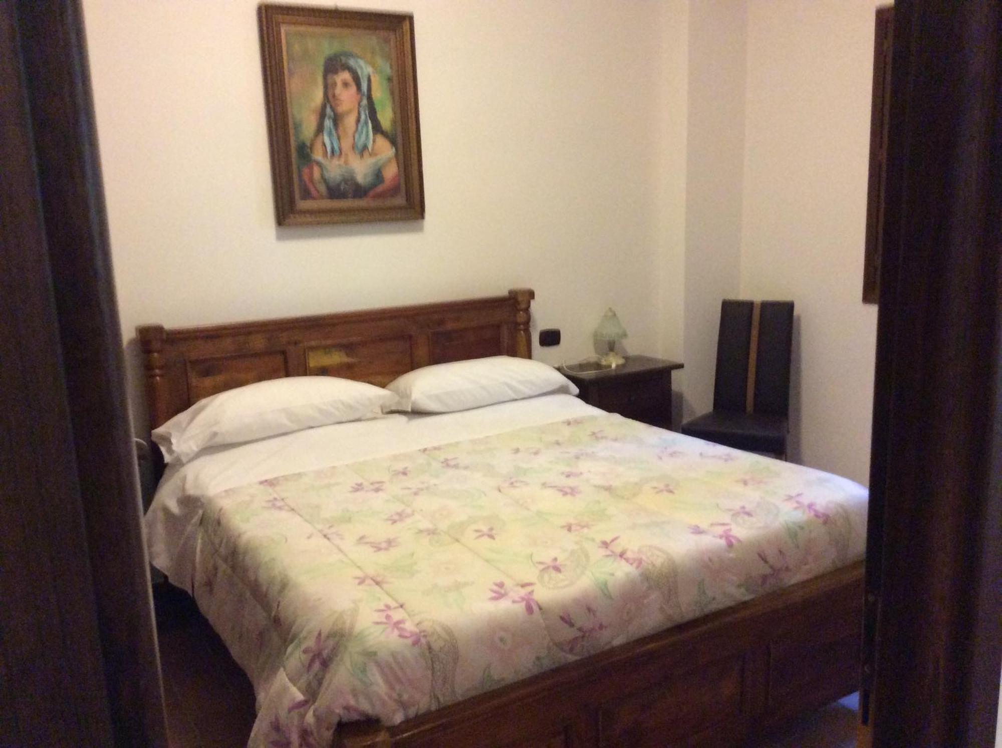 Hotel Il Feudo Dei Pierleoni Celano Pokoj fotografie
