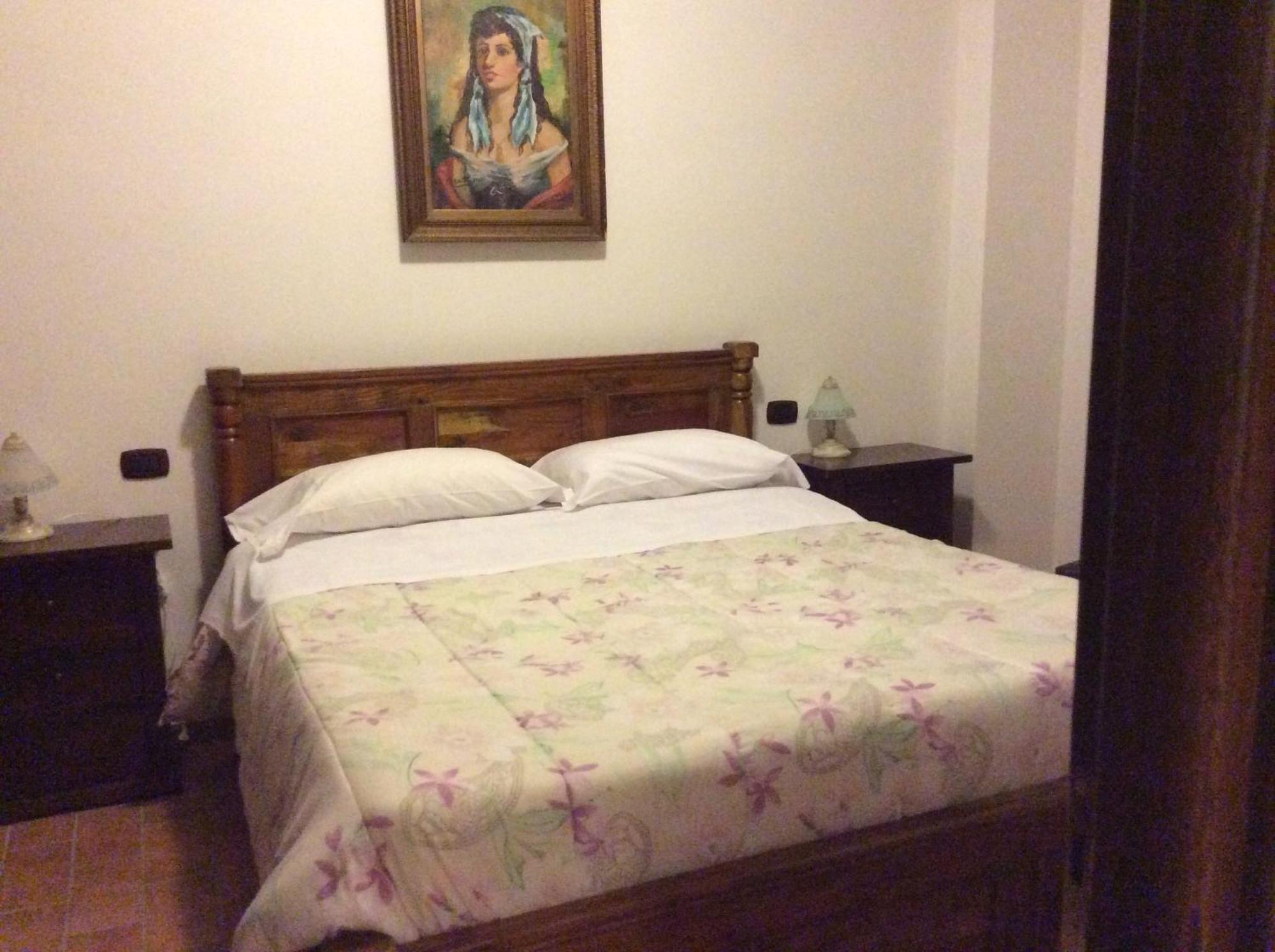 Hotel Il Feudo Dei Pierleoni Celano Pokoj fotografie