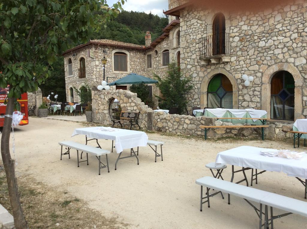 Hotel Il Feudo Dei Pierleoni Celano Exteriér fotografie