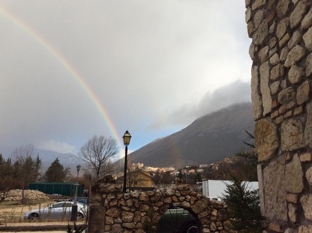 Hotel Il Feudo Dei Pierleoni Celano Exteriér fotografie